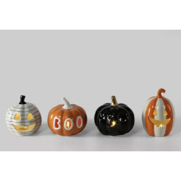 2 Bullseye Target Ceramic Pumpkins Jack O Lantern - Picture 7 of 7